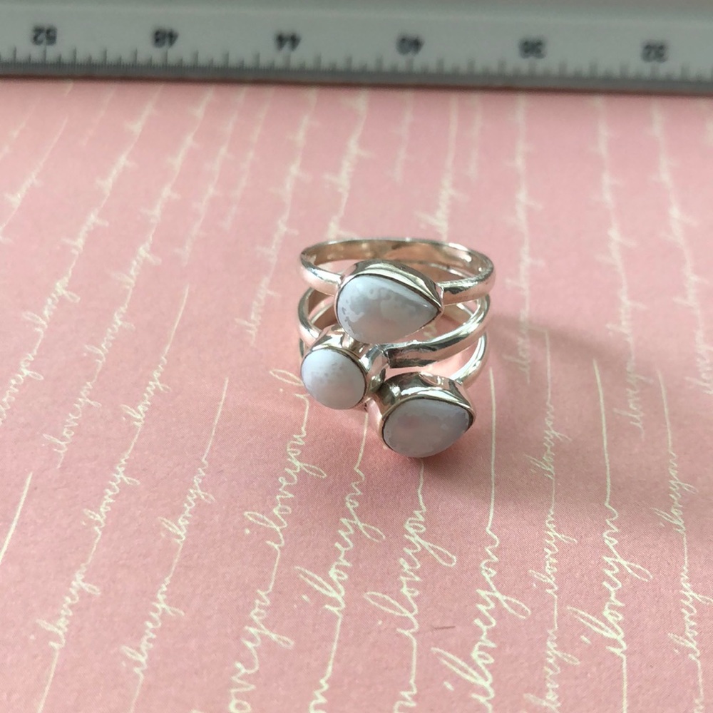 Sterling and pearl ring size 61/2